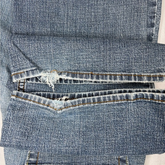 Old Navy Women’s Bootcut Basic Jeans Size 14 - Picture 5 of 9
